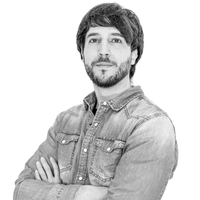 adrian-garcia Adrián García - Especialista SEO y SEM